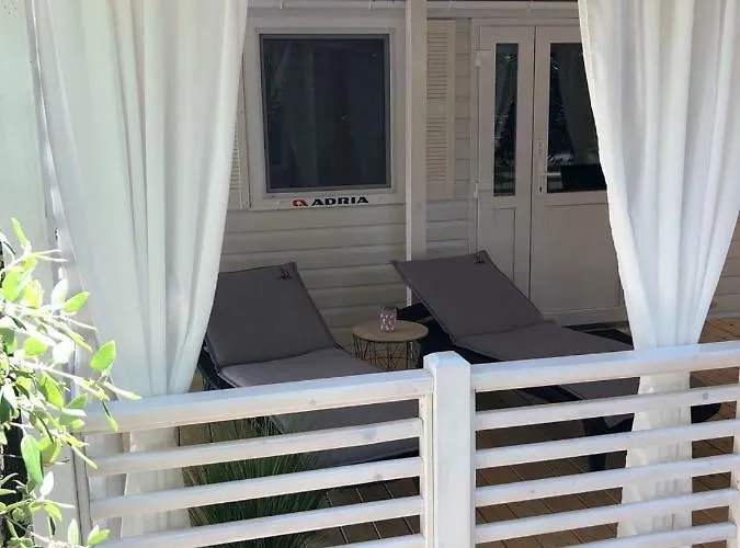 Summertime By Pearl Of The Biograd Kemping 4*