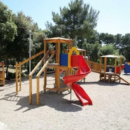 Summertime By Pearl Of The Biograd Campsite 4*